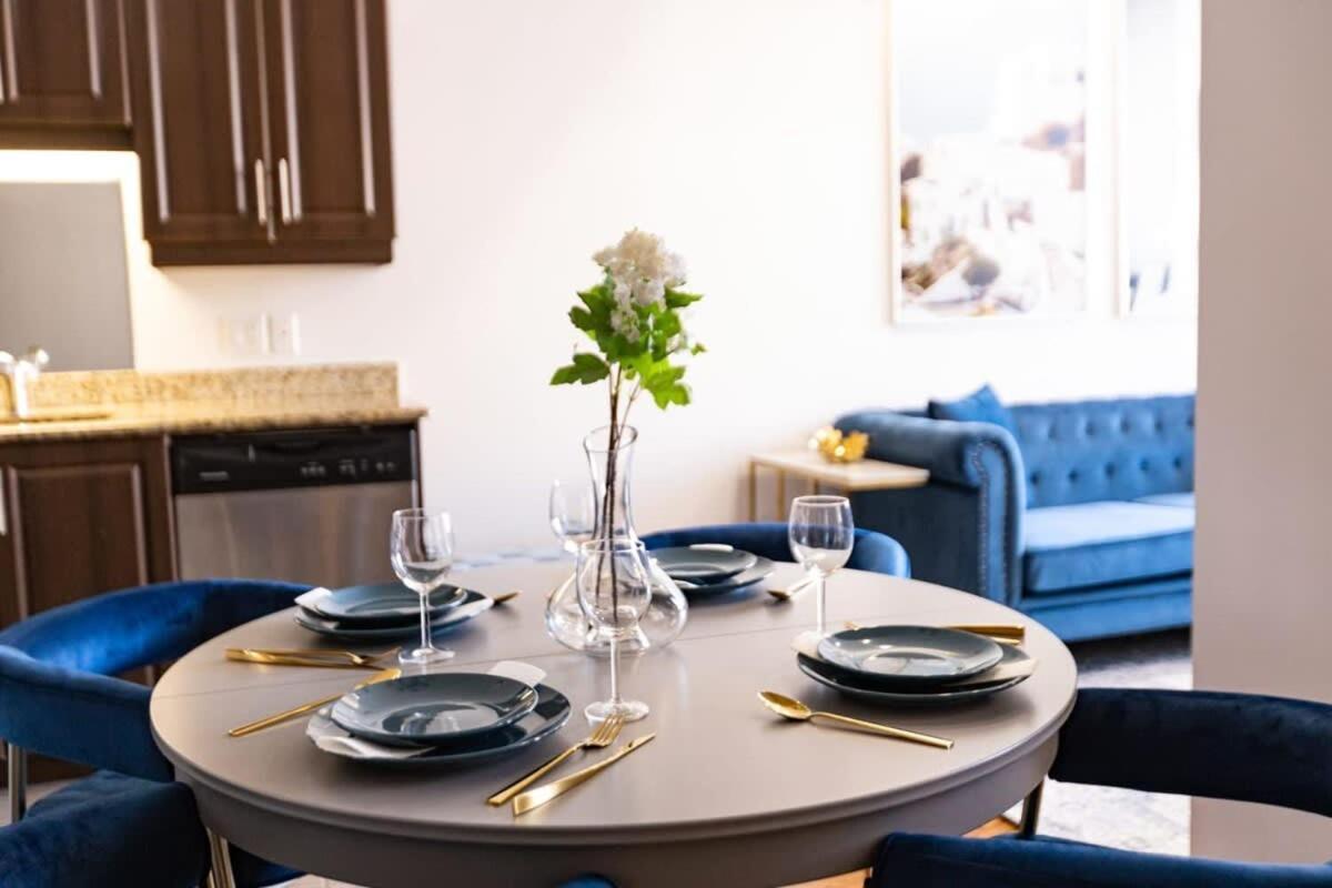 M11 Gorgeous 3Br Wkingbed Perfect Location Lägenhet Montréal Exteriör bild